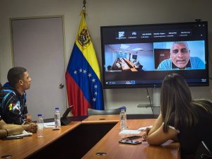 Taller: Manejo de redes sociales como herramienta contra la guerra mediática