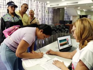 Consejo Federal de Gobierno acompaña al Poder Popular en la Firma de Convenios