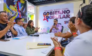 Pdte. Nicolás Maduro denuncia complot imperialista y destaca liderazgo de la juventud venezolana