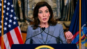 Gobernadora de Nueva York califica el secuestro del presidente Nicolás Maduro como un «flagrante abuso de poder»