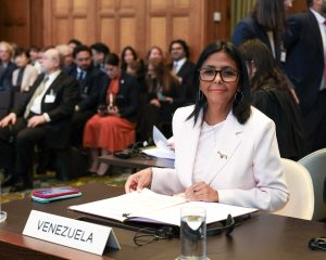 Presidenta (E) Delcy Rodríguez defiende derechos venezolanos sobre la Guayana Esequiba