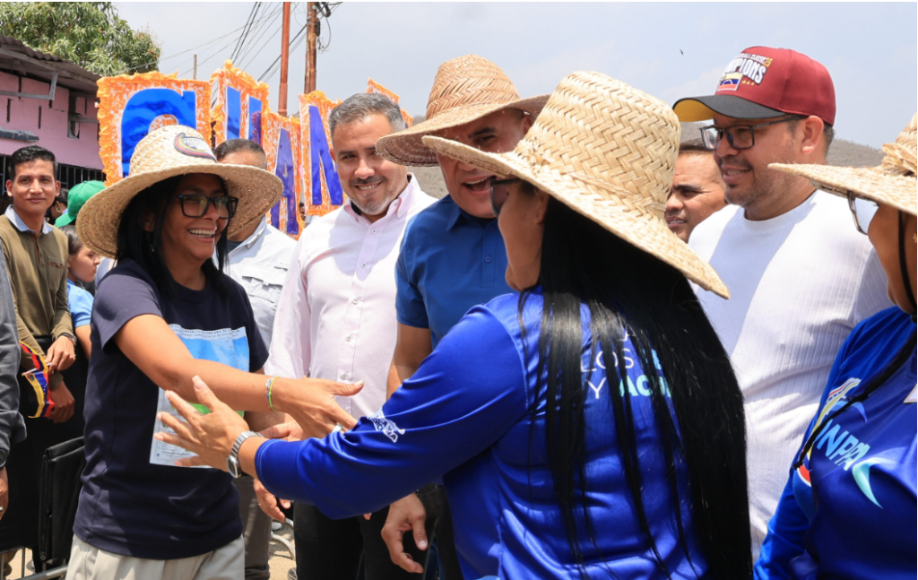 Presidenta (E) Delcy Rodríguez sostuvo encuentro con sector pesquero del municipio Guanta