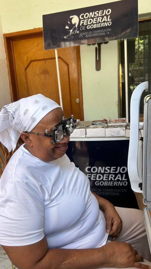 Jornada de optometría brinda atención visual en la parroquia Caraballeda del estado La Guaira
