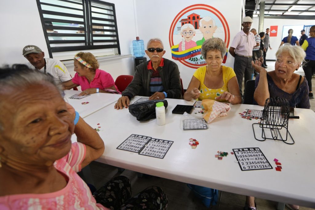 Presidenta Delcy Rodríguez entrega Centro de Atención Integral en Caracas para más de 400 adultos mayores